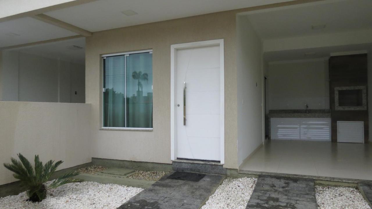 Casas Para Locacao Em Bombinhas Exteriér fotografie